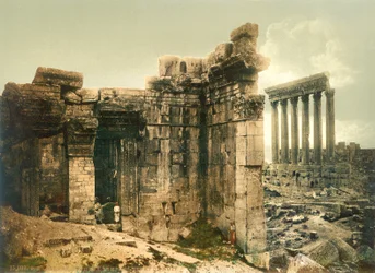 Tempel des Jupiter Eingang, Baalbek, ca. 1880-1900